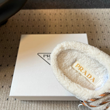 PRADA 26S WOVEN MULES IN IVORY WOOL AND BEIGE SUEDE