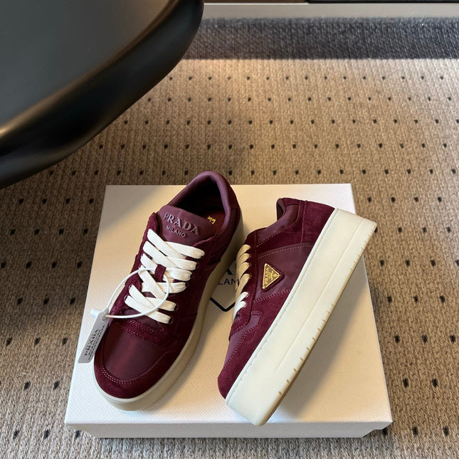 PRADA 26S PLATFORM SNEAKERS IN DARK RED FABRIC MIX SUEDE