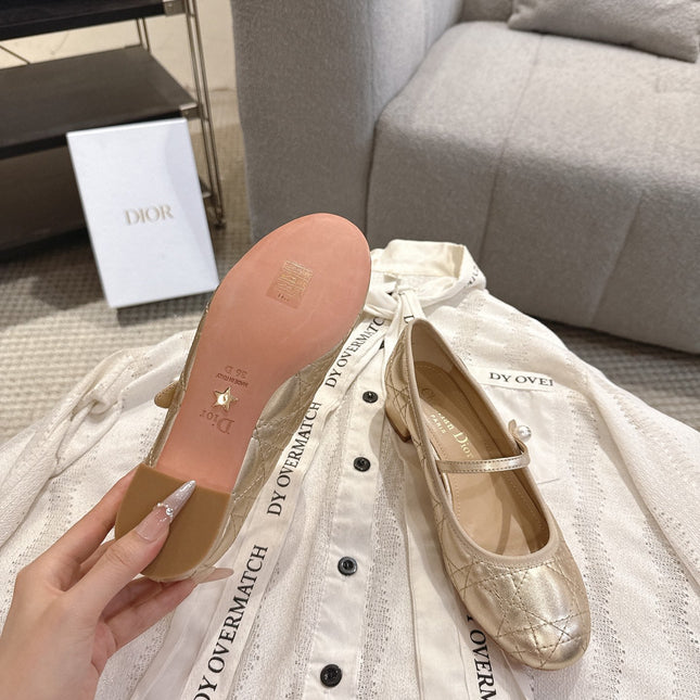 DIOR 26S MARY JANE PUMPS IN GOLD LAMBSKIN PEARL-ADORNED STRAP