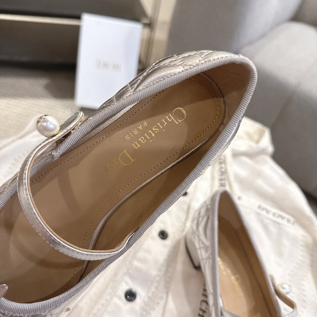DIOR 26S MARY JANE PUMPS IN SILVER LAMBSKIN PEARL-ADORNED STRAP