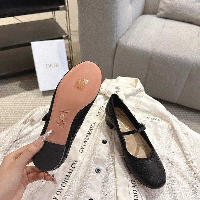 DIOR 26S MARY JANE PUMPS IN BLACK LAMBSKIN PEARL-ADORNED STRAP