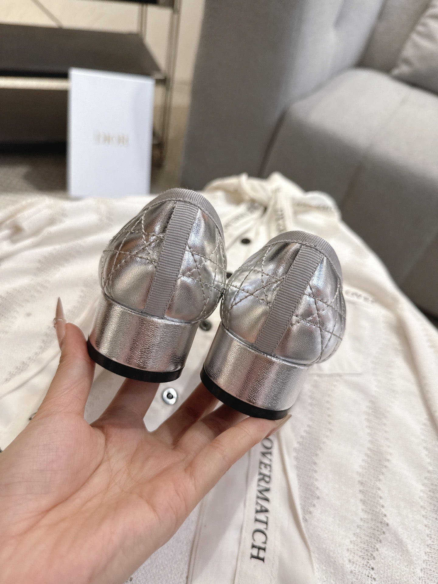 DIOR 26S LOW BLOCK HEEL PUMPS IN SILVER LAMBSKIN