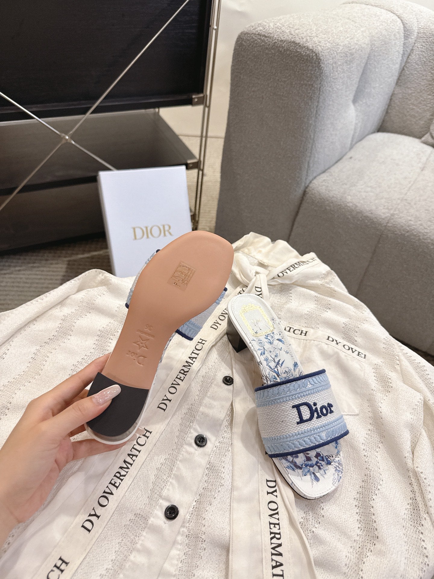 DIOR 26S DWAY FLOWER EDITION HIGH-HEEL SLIDES IN WHITE AND SKY BLUE FABRIC