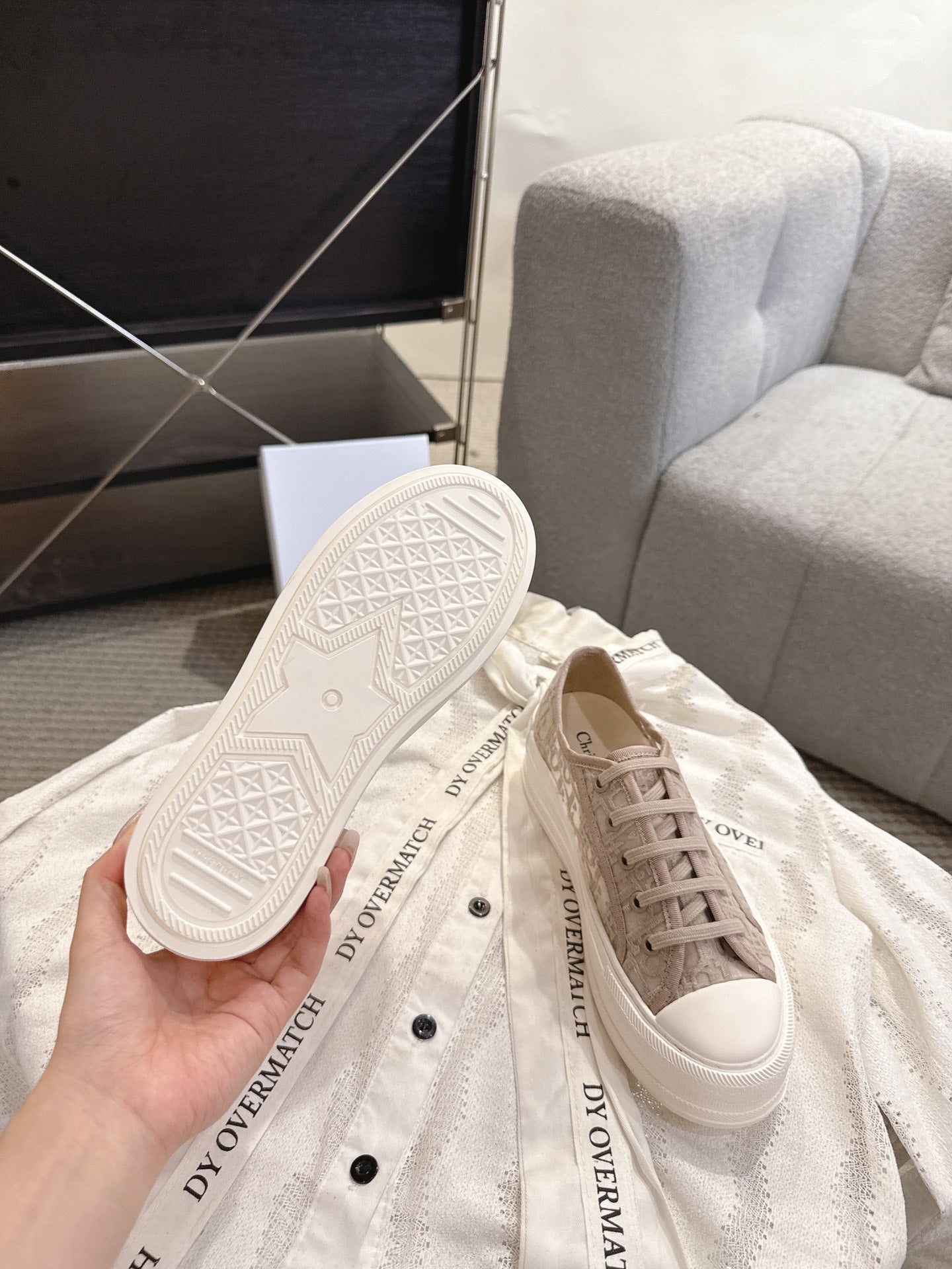 DIOR 26S PLATFORM SNEAKERS IN BEIGE OBLIQUE EMBROIDERED MESH