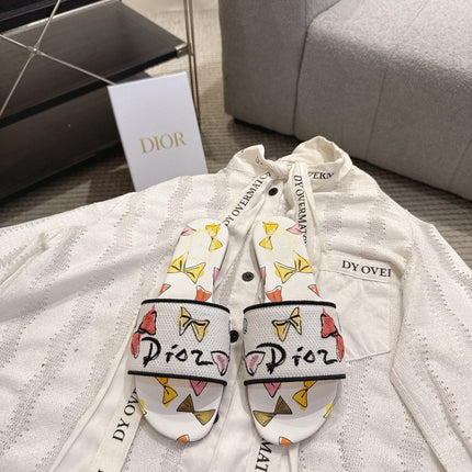 DIOR 26S D-WAY SLIDE IN MULTICOLOR DIOR JARDIN D'HIVER EMBROIDERED COTTON STYLE 03