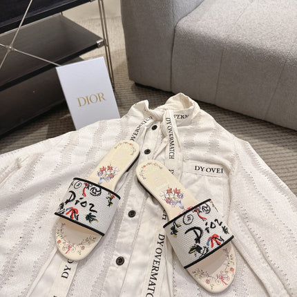 DIOR 26S D-WAY SLIDE IN MULTICOLOR DIOR JARDIN D'HIVER EMBROIDERED COTTON STYLE 01