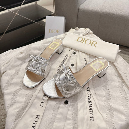 DIOR 26S HEELED MULES 45 MM IN SILVER QUILTED CALFSKIN SILVER HARDWARE