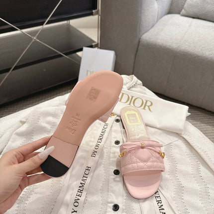 DIOR 26S FLAT MULES IN LIGHT PINK QUILTED CALFSKIN GOLD HARDWARE