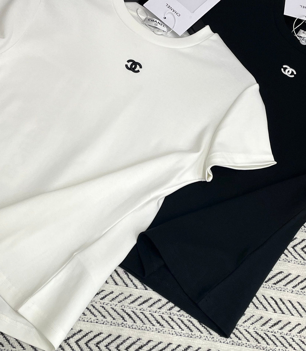 CHANEL T-SHIRT STYLE 77