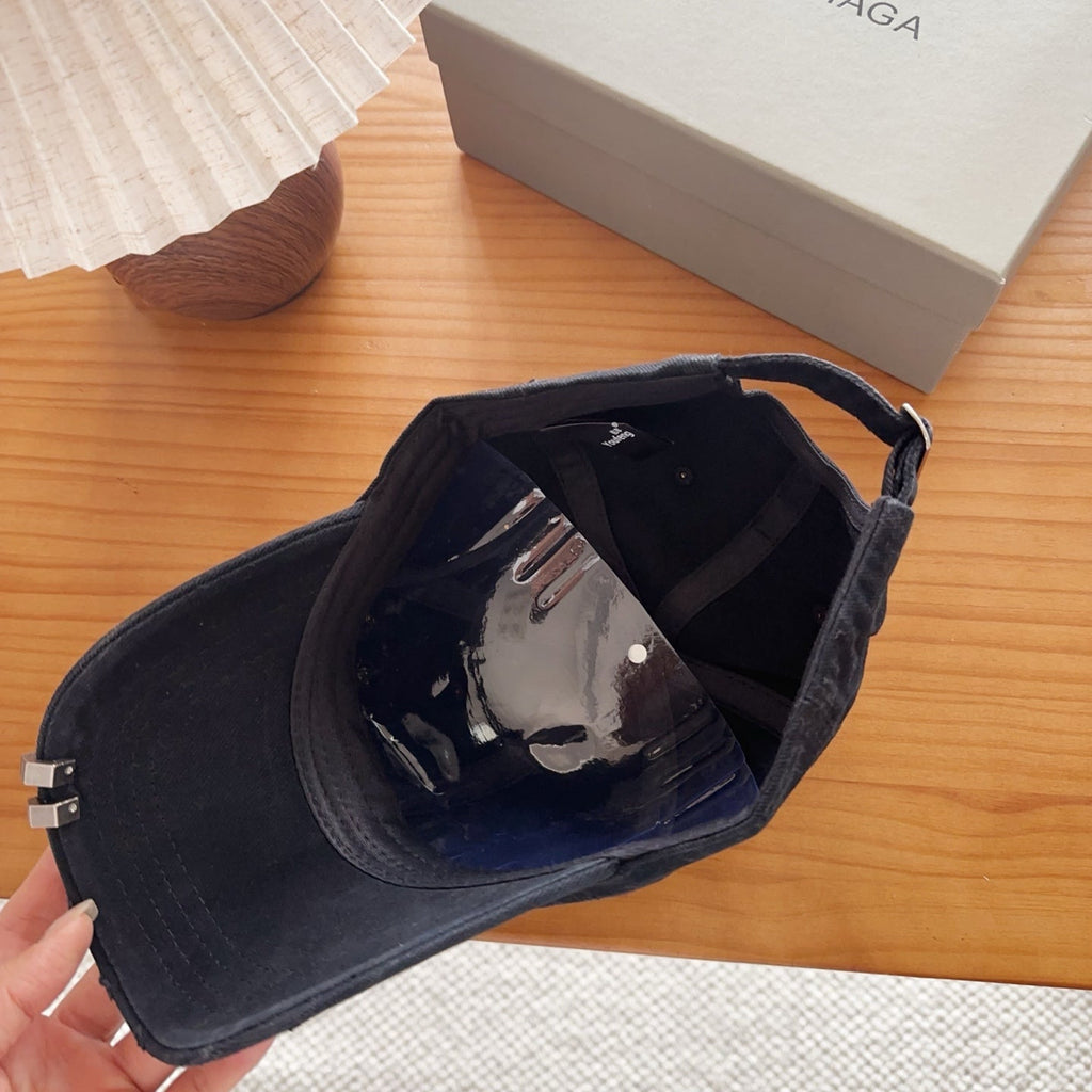 BALENCIAGA 26S BASEBALL CAP STYLE 140