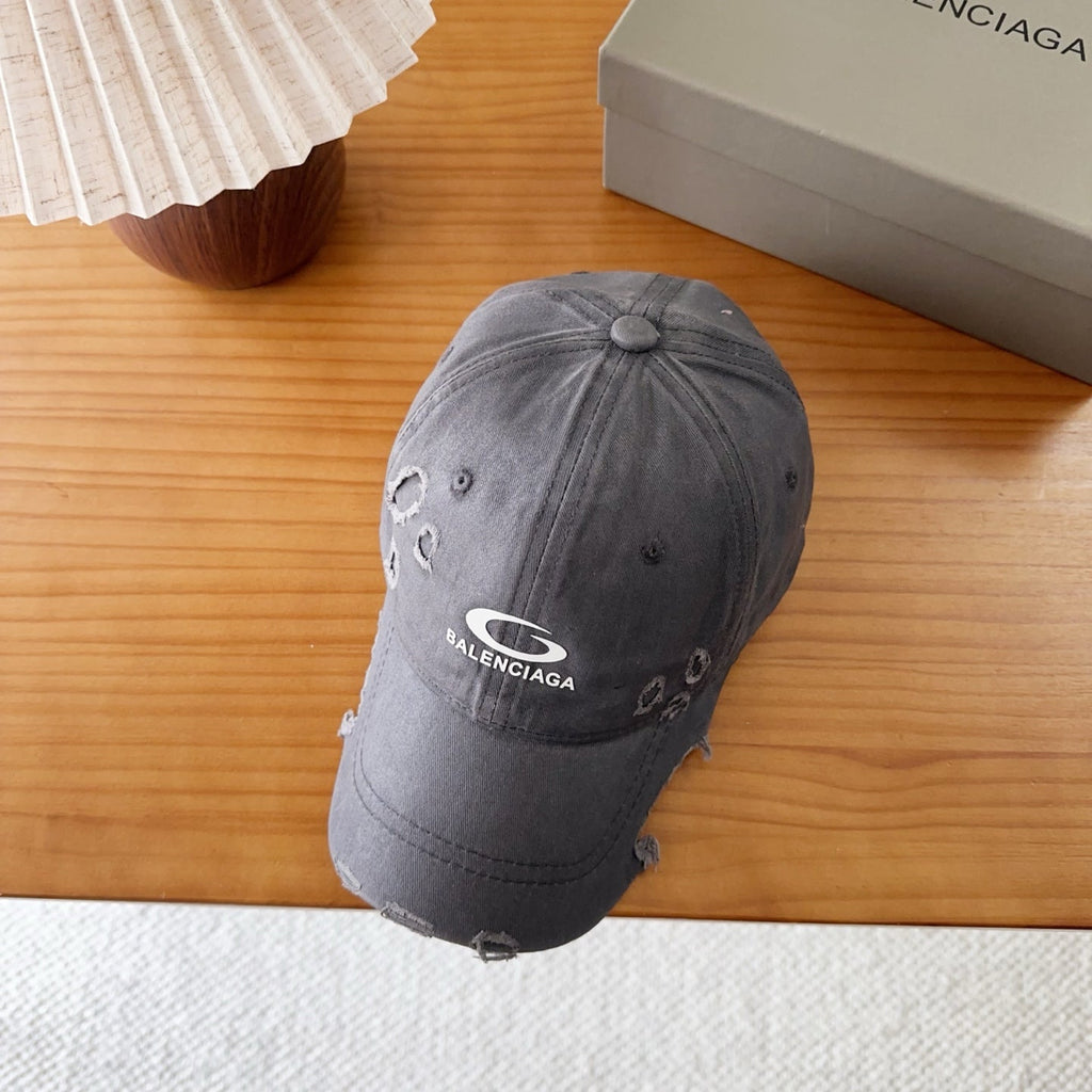 BALENCIAGA 26S BASEBALL CAP STYLE 43