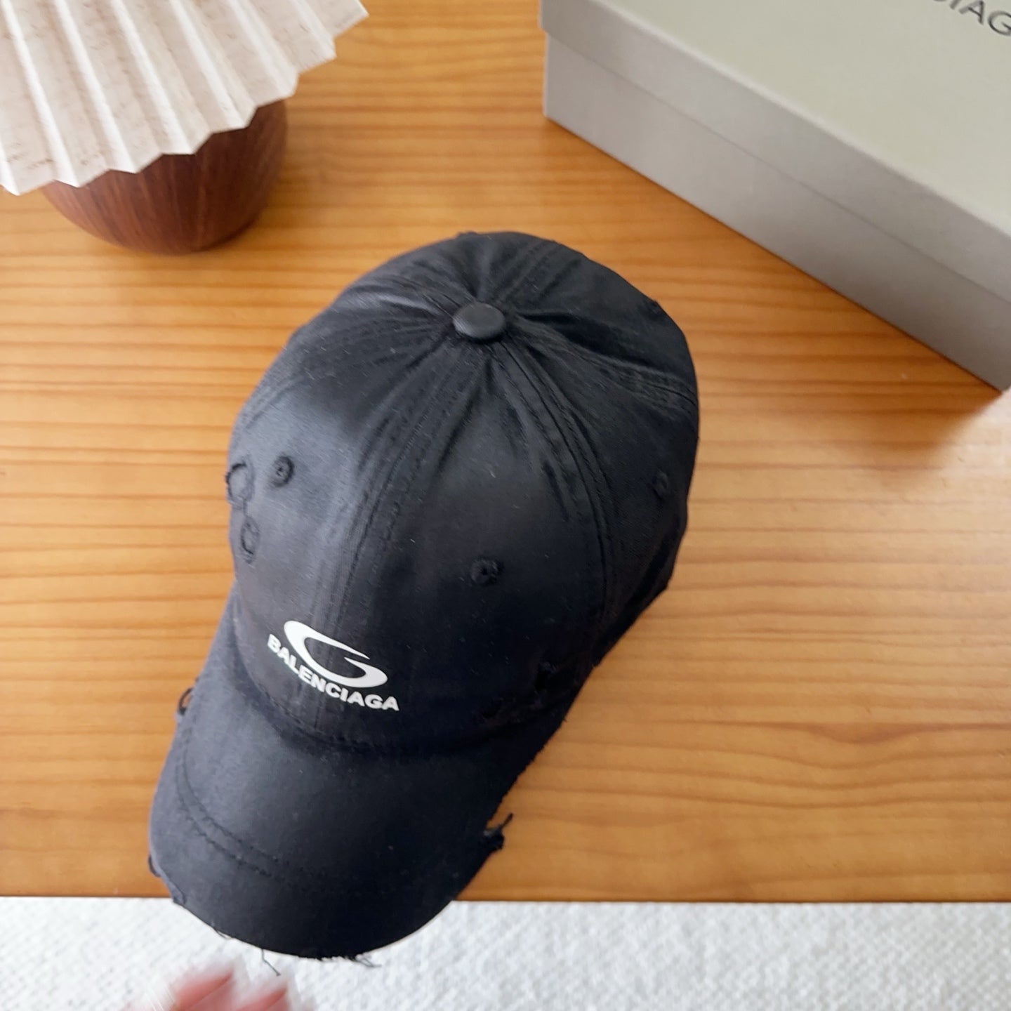 BALENCIAGA 26S BASEBALL CAP STYLE 41