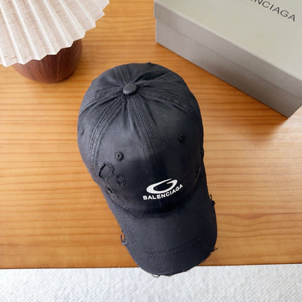 BALENCIAGA 26S BASEBALL CAP STYLE 41