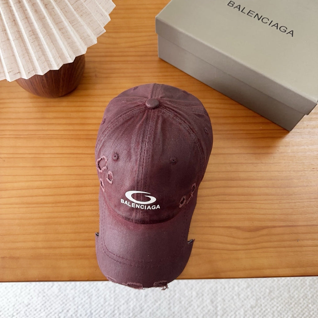 BALENCIAGA 26S BASEBALL CAP STYLE 40