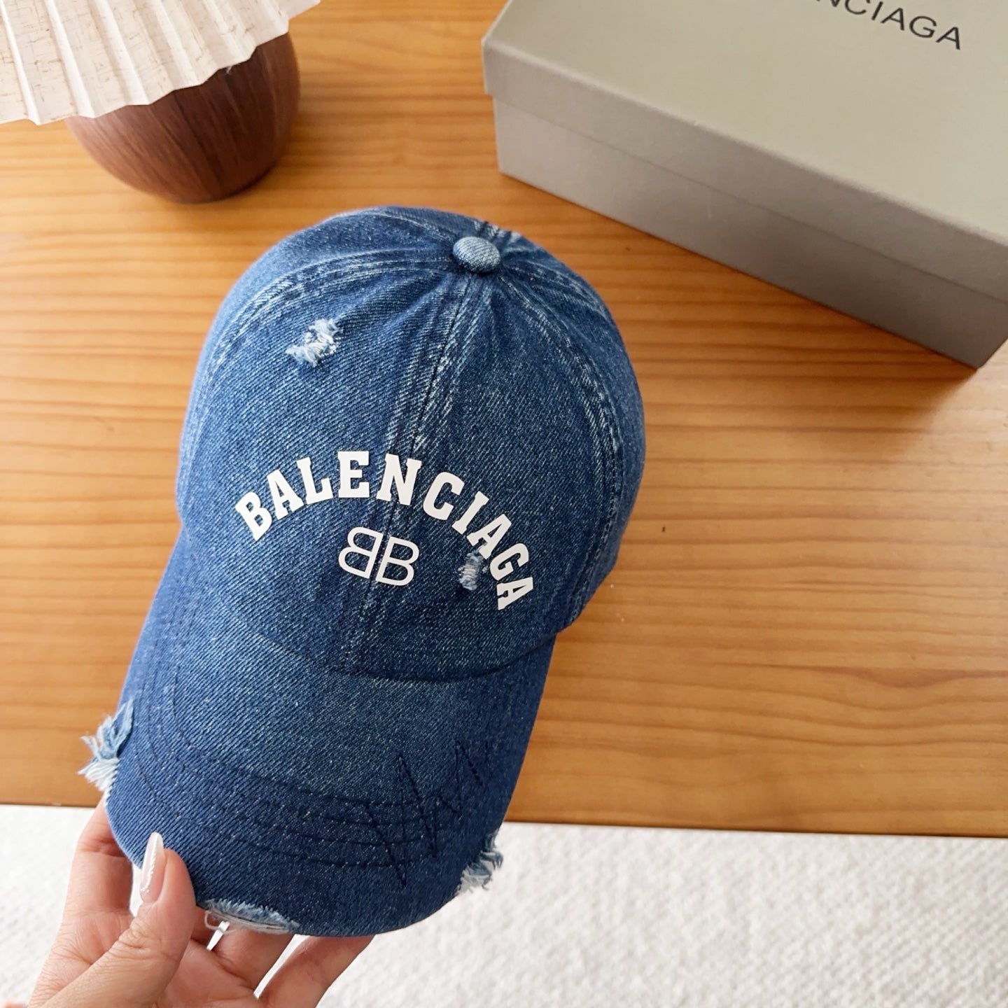 BALENCIAGA 26S BASEBALL CAP STYLE 35