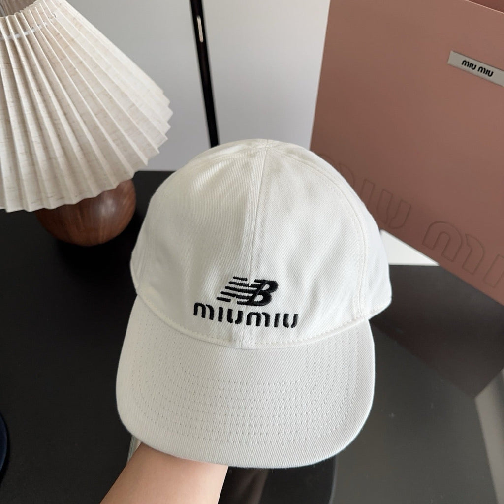 MIUMIU 26S BASEBALL CAP 329821