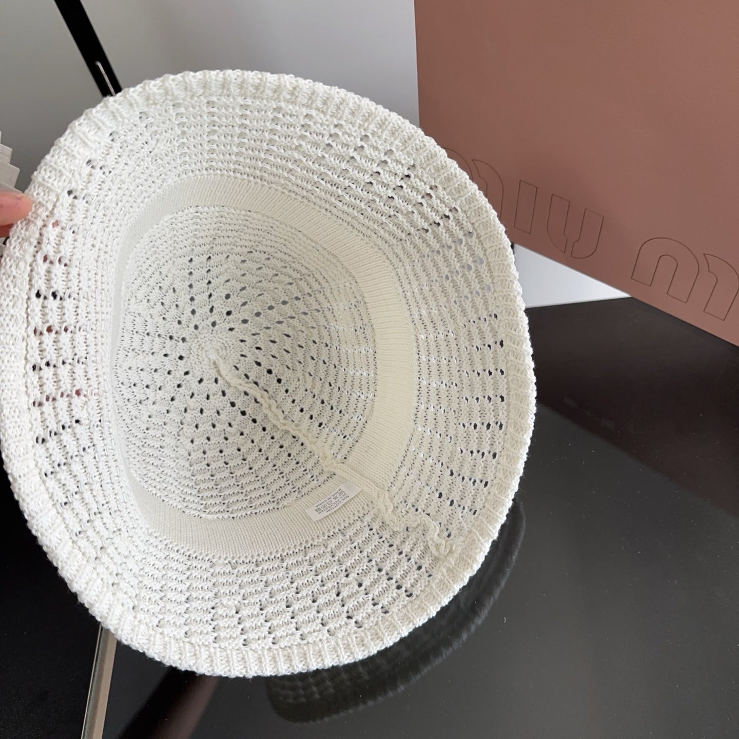 MIUMIU 26S CROCHET BUCKET HAT 339416