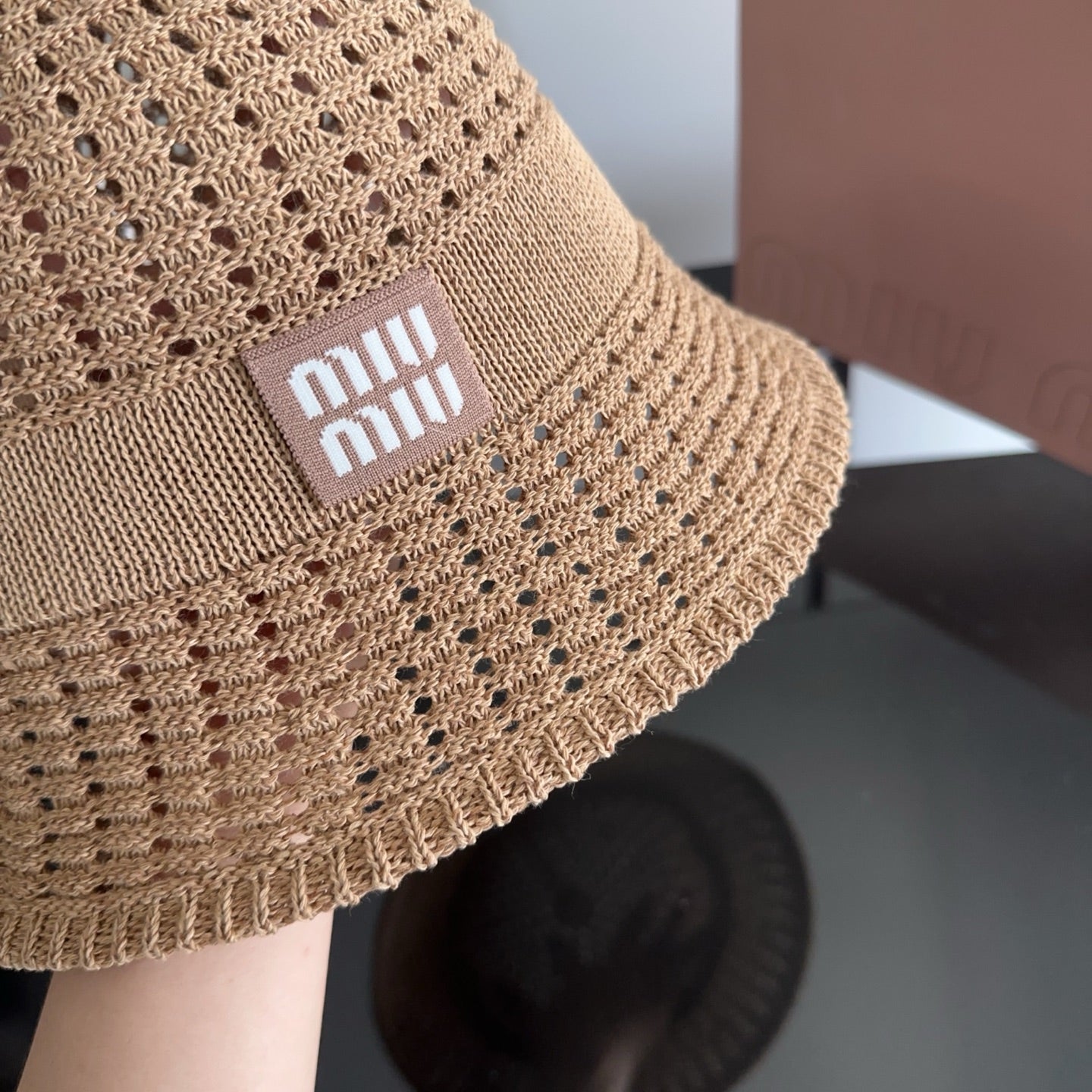 MIUMIU 26S CROCHET BUCKET HAT 339418