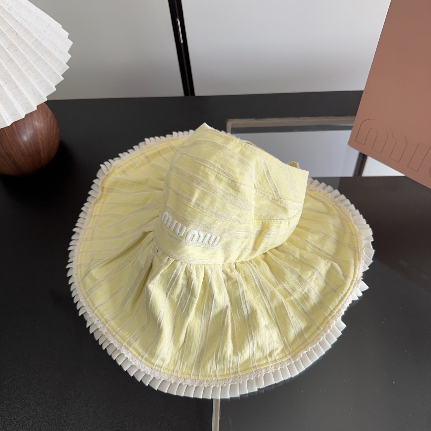 MIUMIU 26S PLEATED WIDE-BRIM HAT 343601