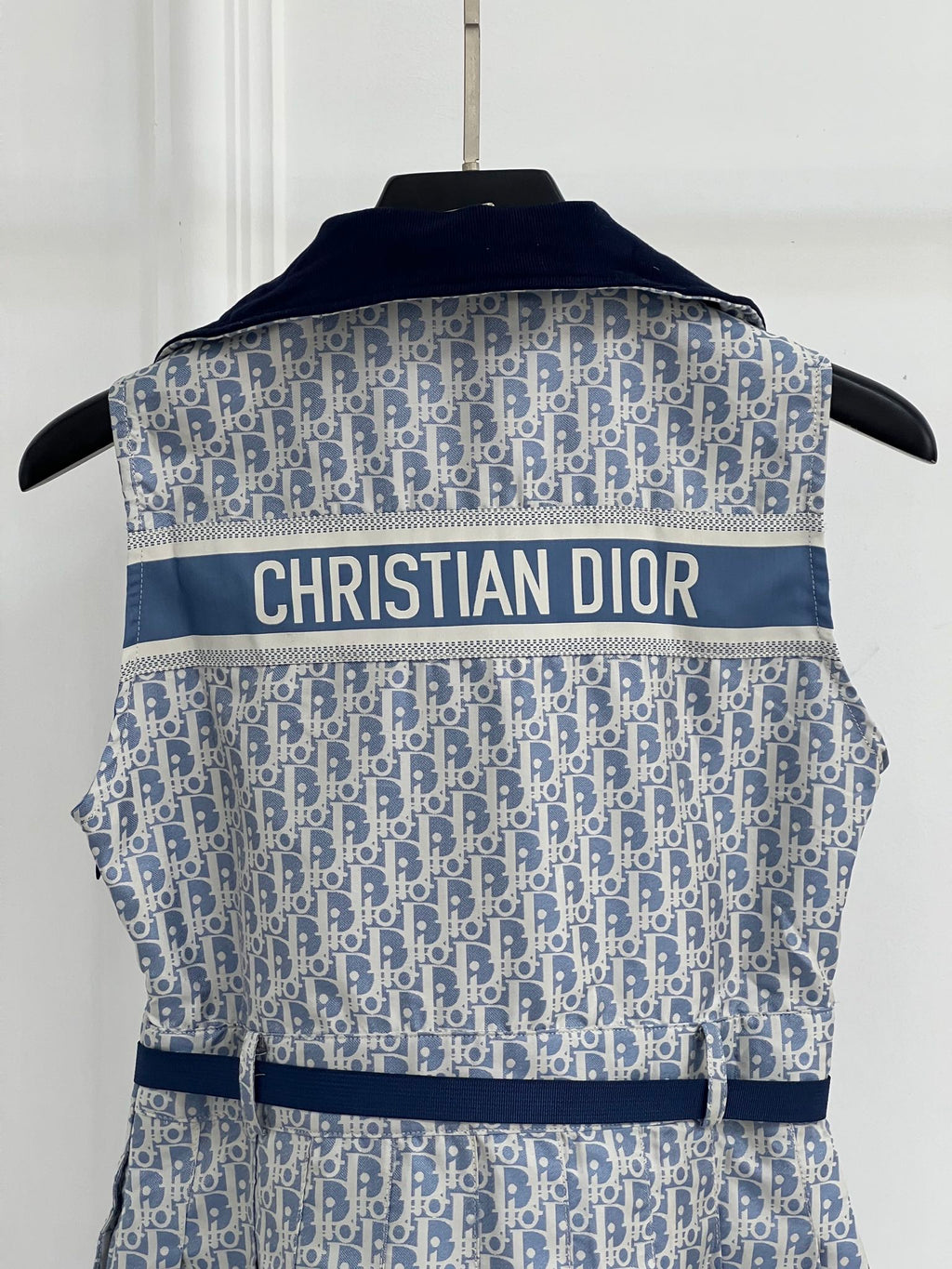 DIOR 26S SLEEVELESS FIT-AND-FLARE DRESS 1420