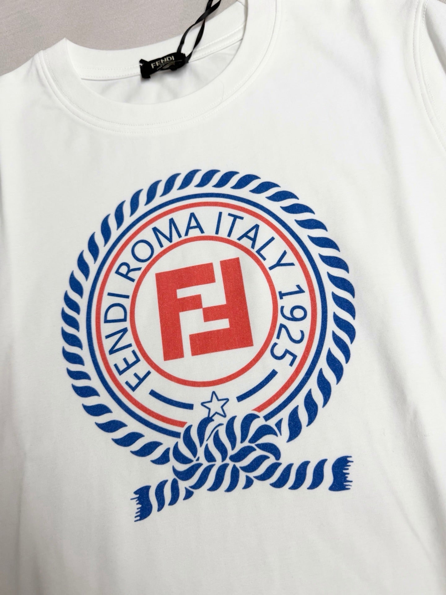 FENDI 26S SHORT SLEEVE T-SHIRT 063