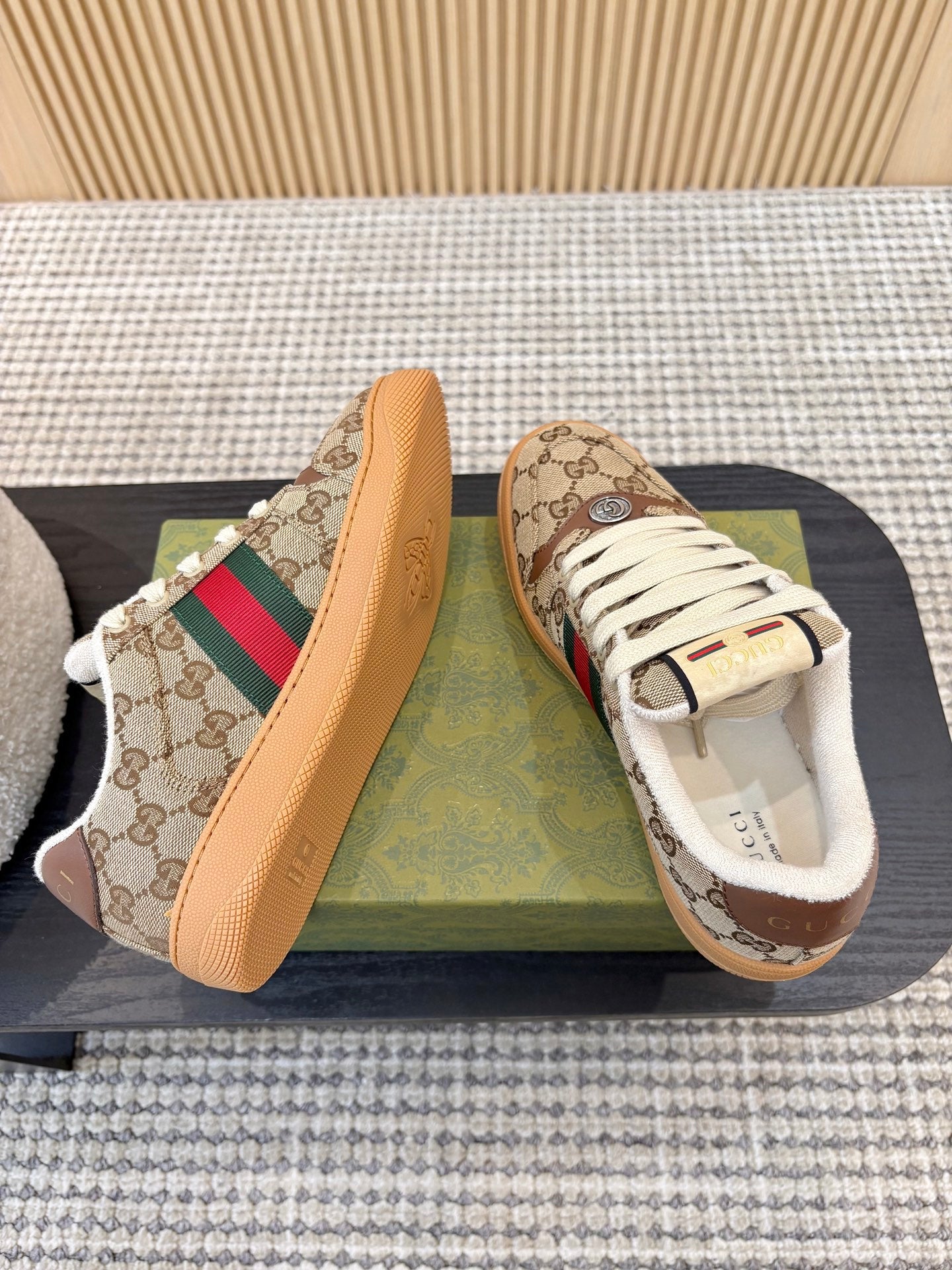 GUCCI 26S SNEAKERS IN BROWN GG CANVAS