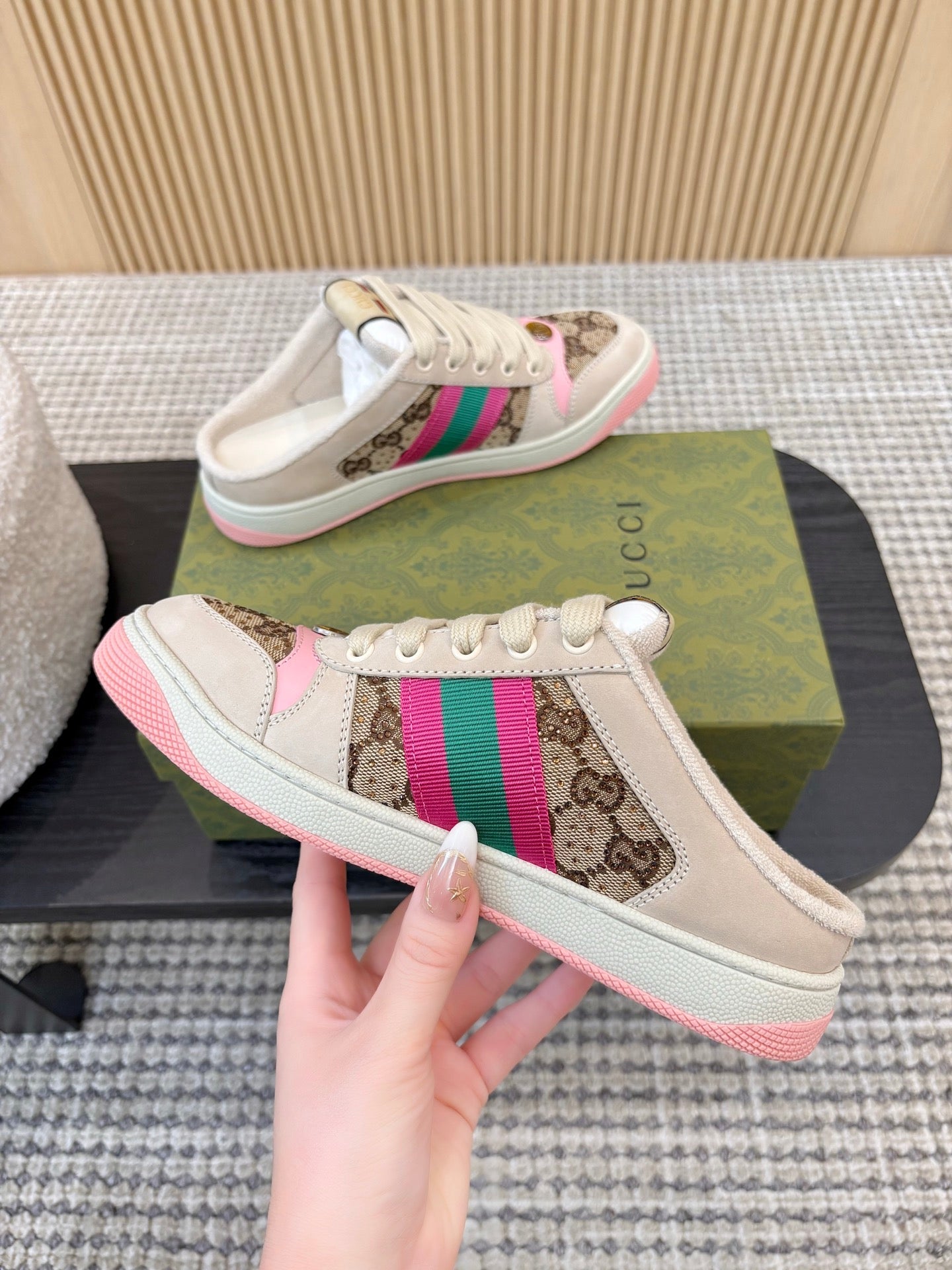 GUCCI 26S BACKLESS SNEAKERS IN BROWN CANVAS AND BEIGE LEATHER