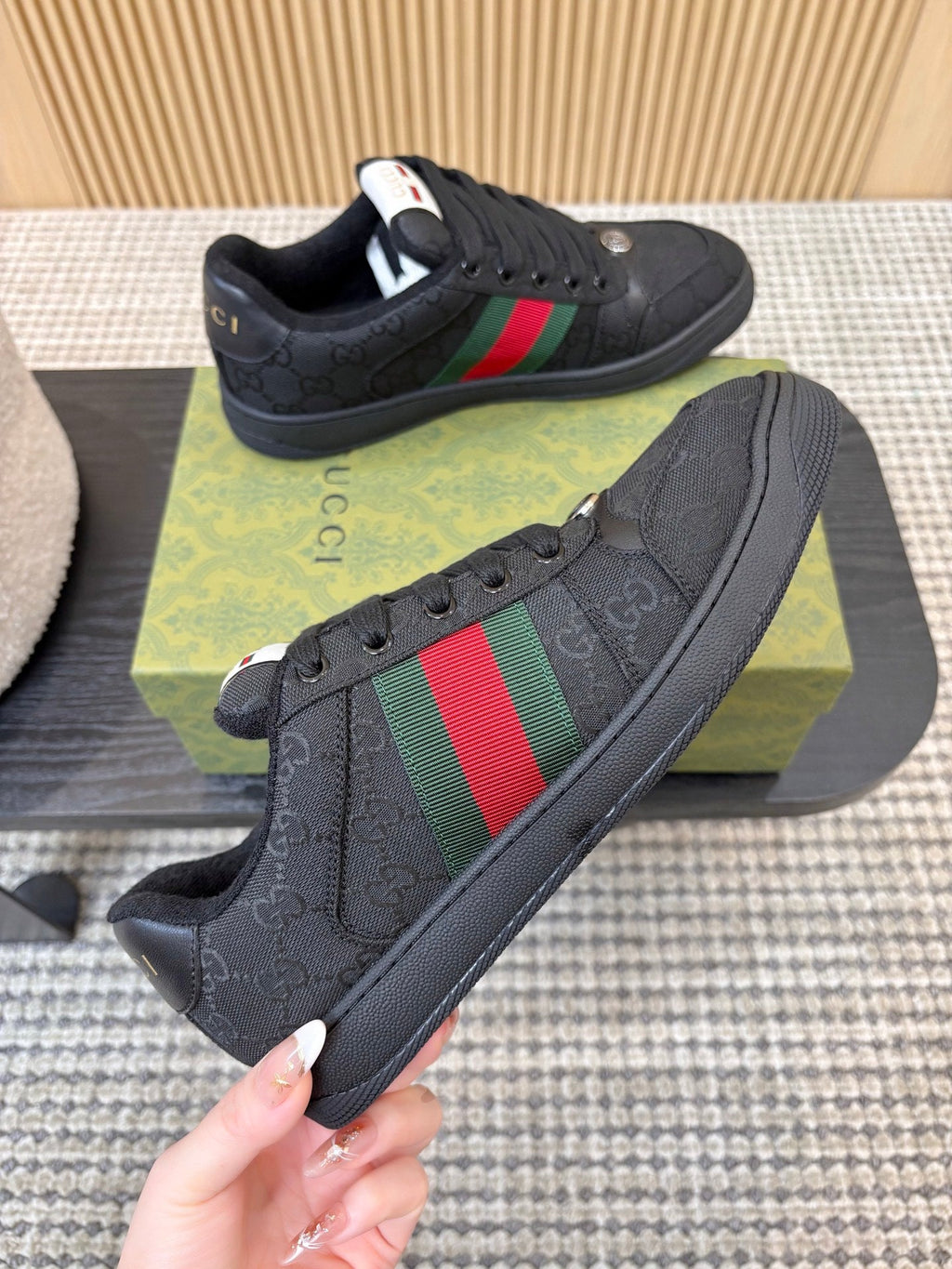 GUCCI 26S SNEAKERS IN BLACK GG CANVAS