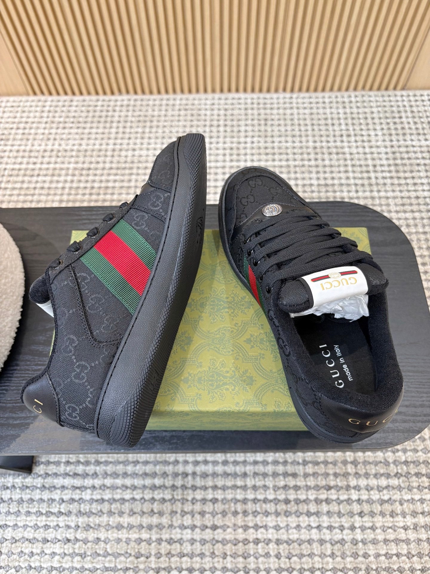 GUCCI 26S SNEAKERS IN BLACK GG CANVAS