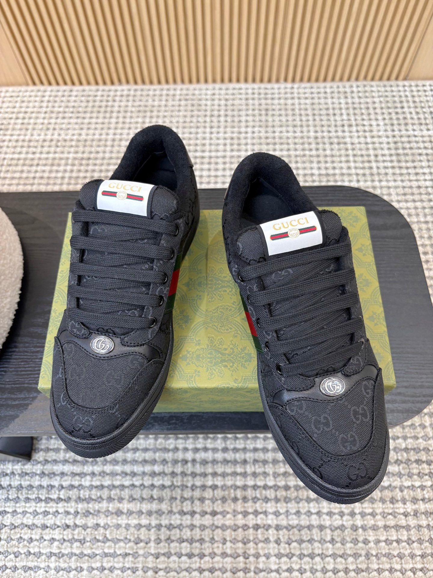 GUCCI 26S SNEAKERS IN BLACK GG CANVAS