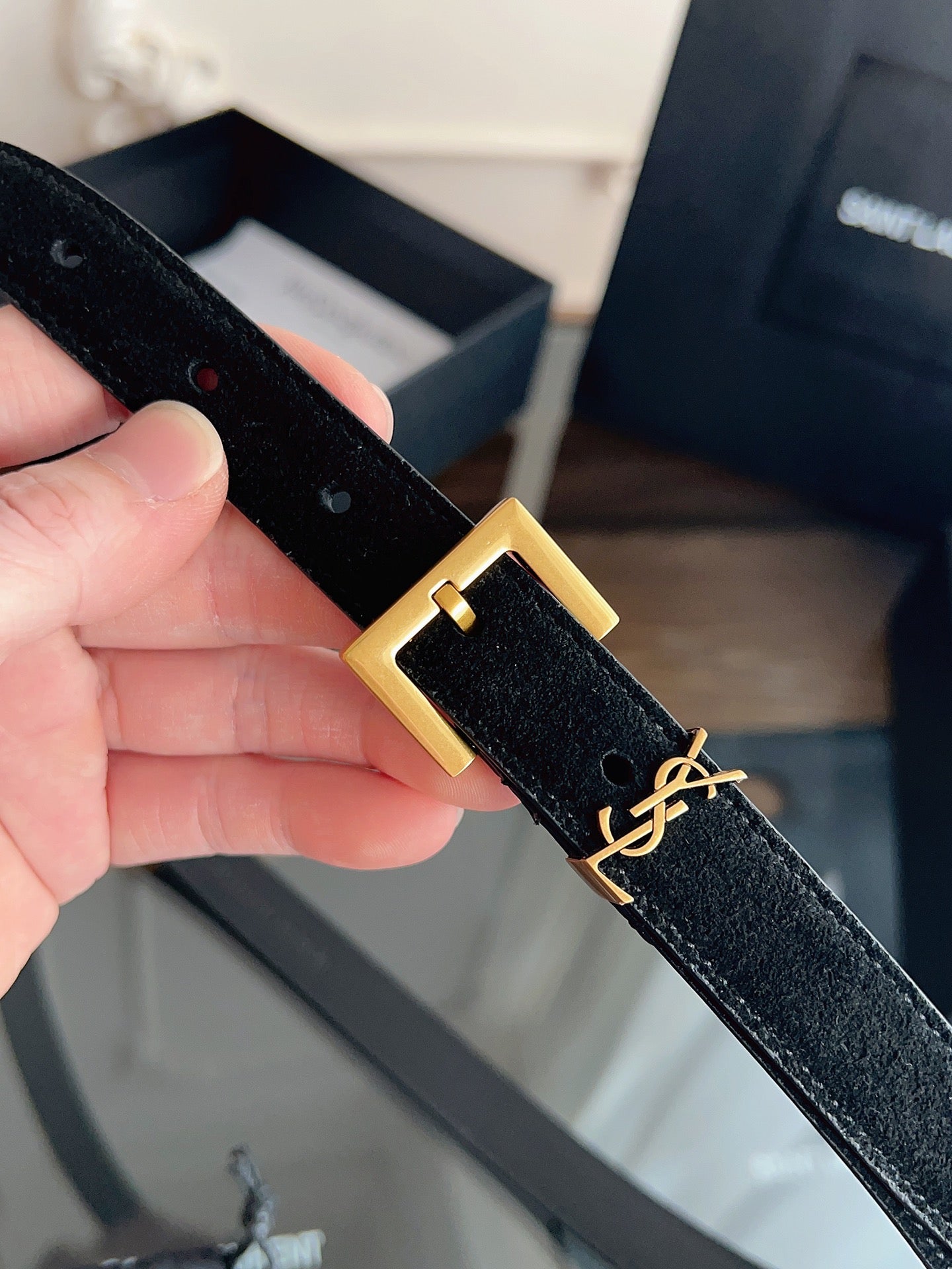 YSL 25S BELT 20 MM IN BLACK SUEDE 616309