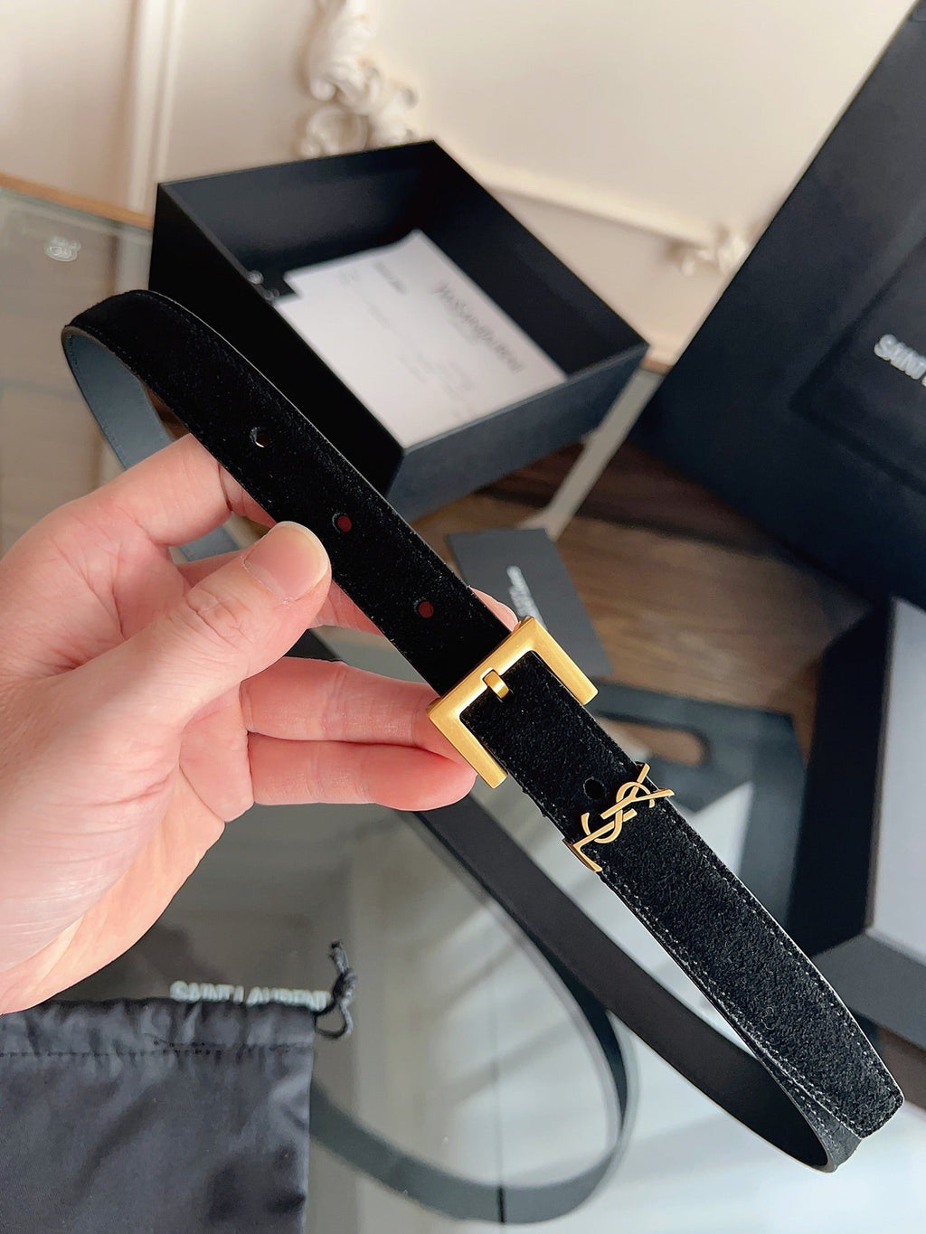 YSL 25S BELT 20 MM IN BLACK SUEDE 616309