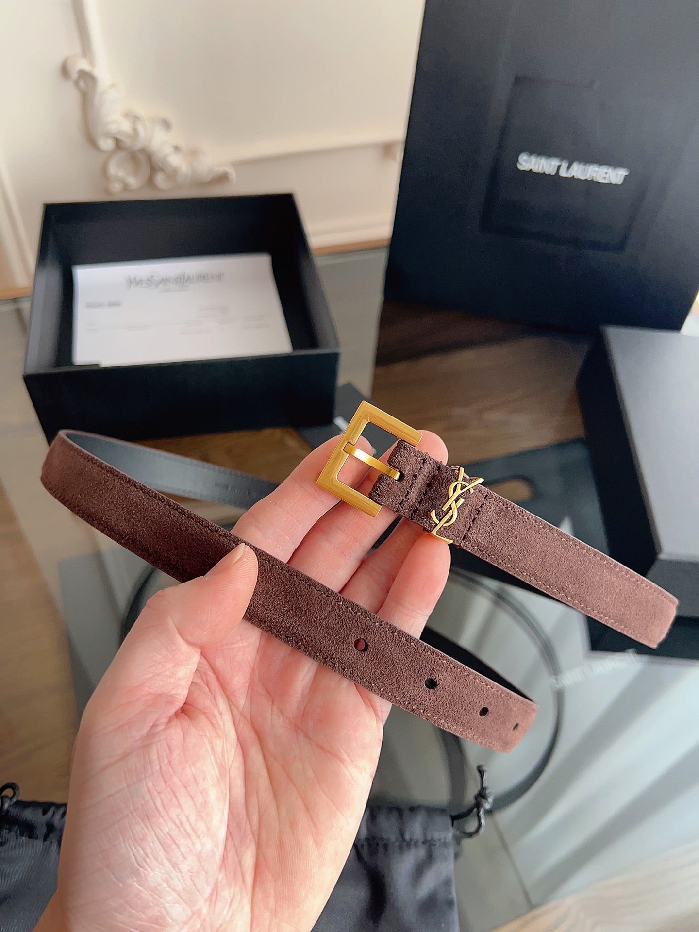 YSL 25S BELT 20 MM IN ASH BROWN SUEDE WITH GOLD HARDWARE 616311