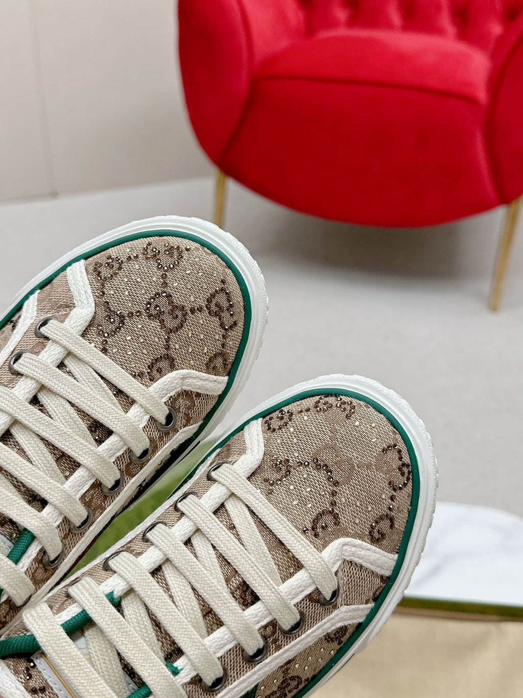 GUCCI 26S LOW TOP SNEAKERS IN BEIGE EBONY CANVAS STYLE 15