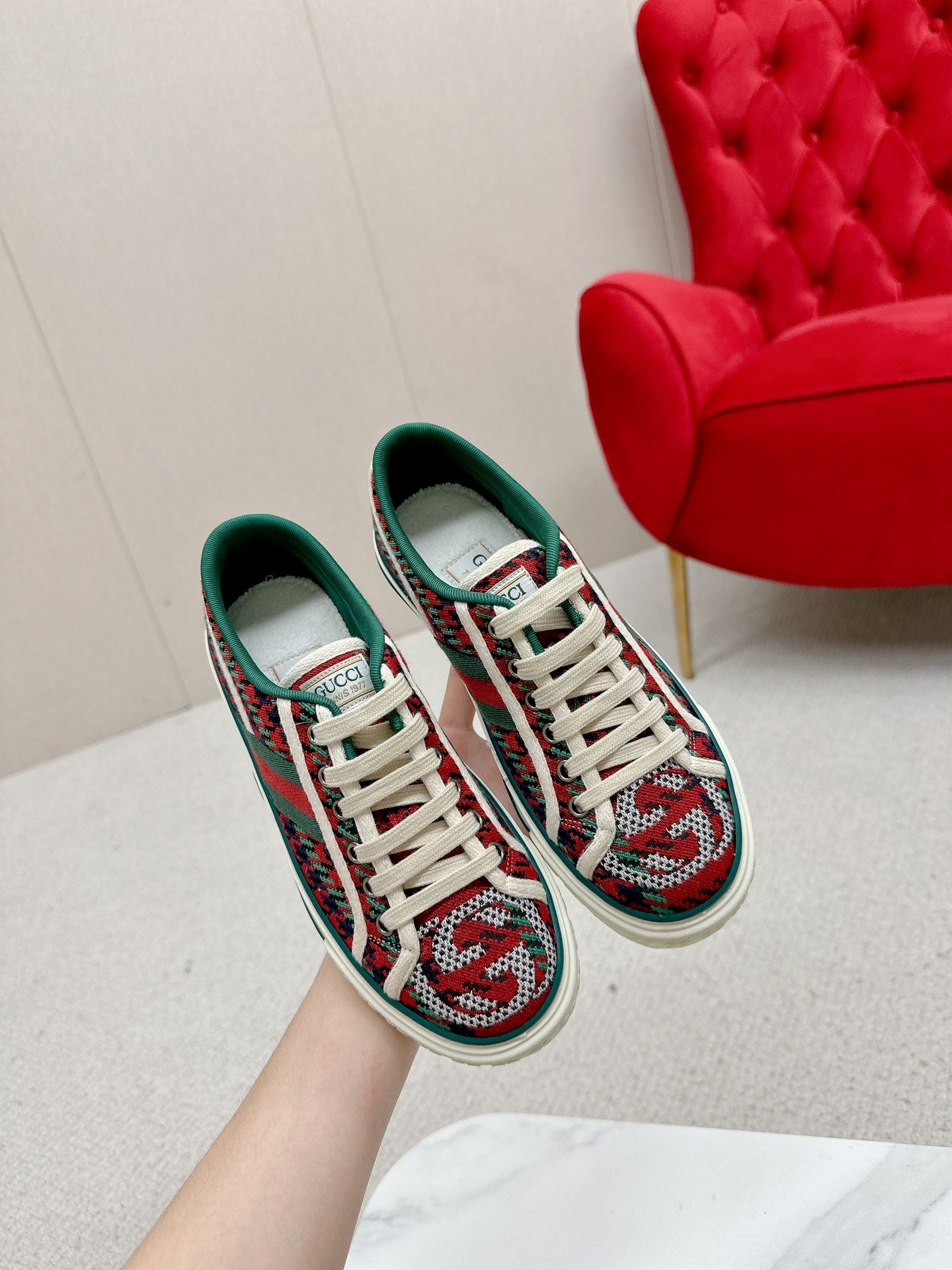 GUCCI 26S LOW TOP SNEAKERS IN MULTICOLOR CANVAS STYLE 21