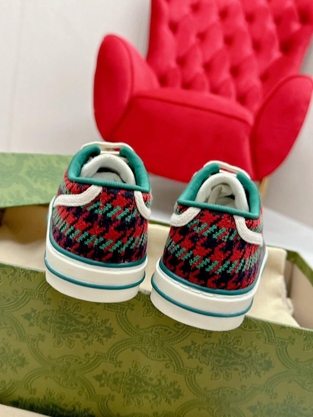 GUCCI 26S LOW TOP SNEAKERS IN MULTICOLOR CANVAS STYLE 21