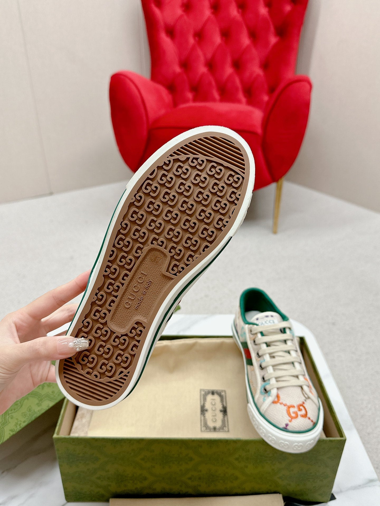 GUCCI 26S LOW TOP SNEAKERS IN MULTICOLOR CANVAS STYLE 07