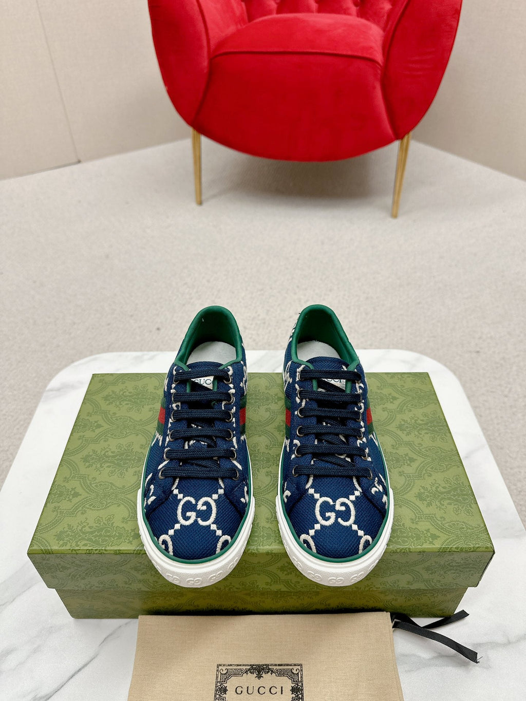 GUCCI 26S LOW TOP SNEAKERS IN DARK BLUE CANVAS STYLE 19