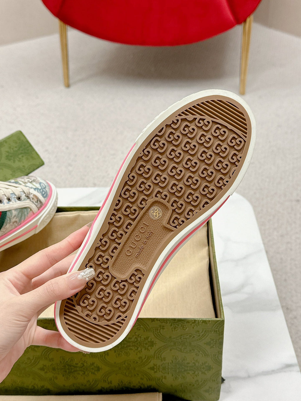 GUCCI 26S LOW TOP SNEAKERS IN MULTICOLOR CANVAS STYLE 26