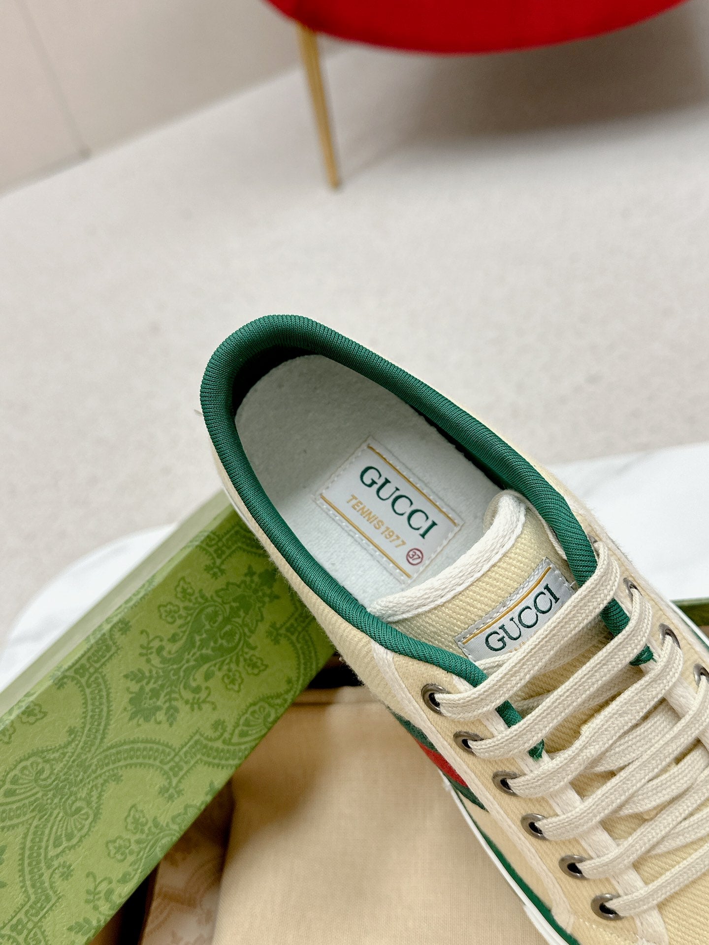 GUCCI 26S LOW TOP SNEAKERS IN LIGHT YELLOW CANVAS STYLE 14