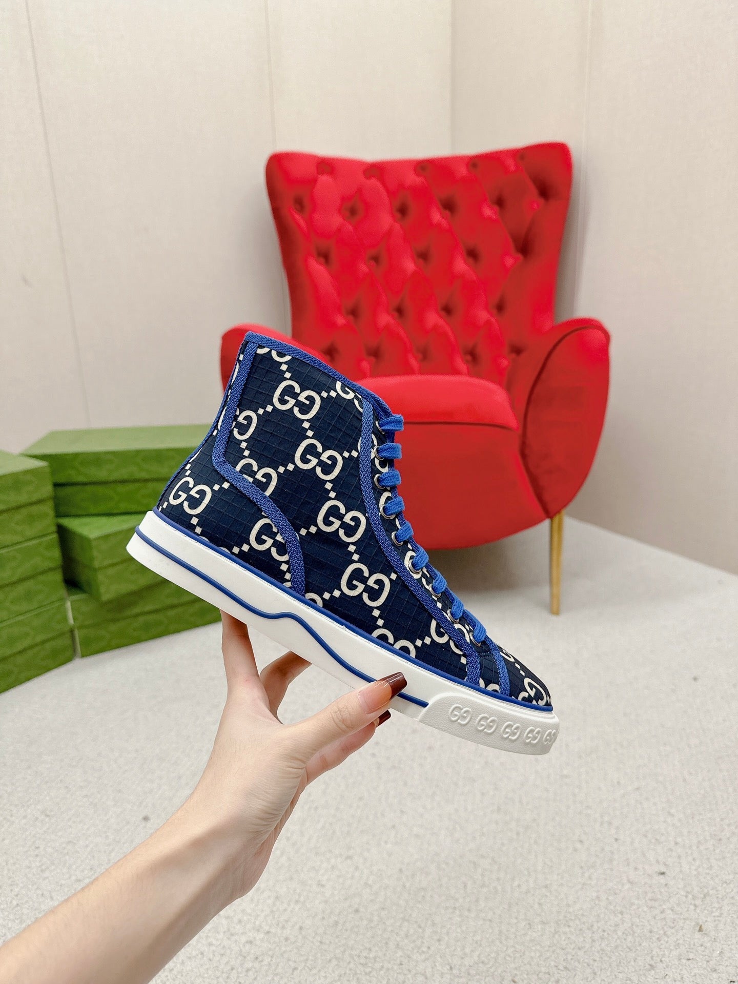 GUCCI 26S HIGH TOP SNEAKERS IN BLACK BLUE GG MONOGRAM CANVAS