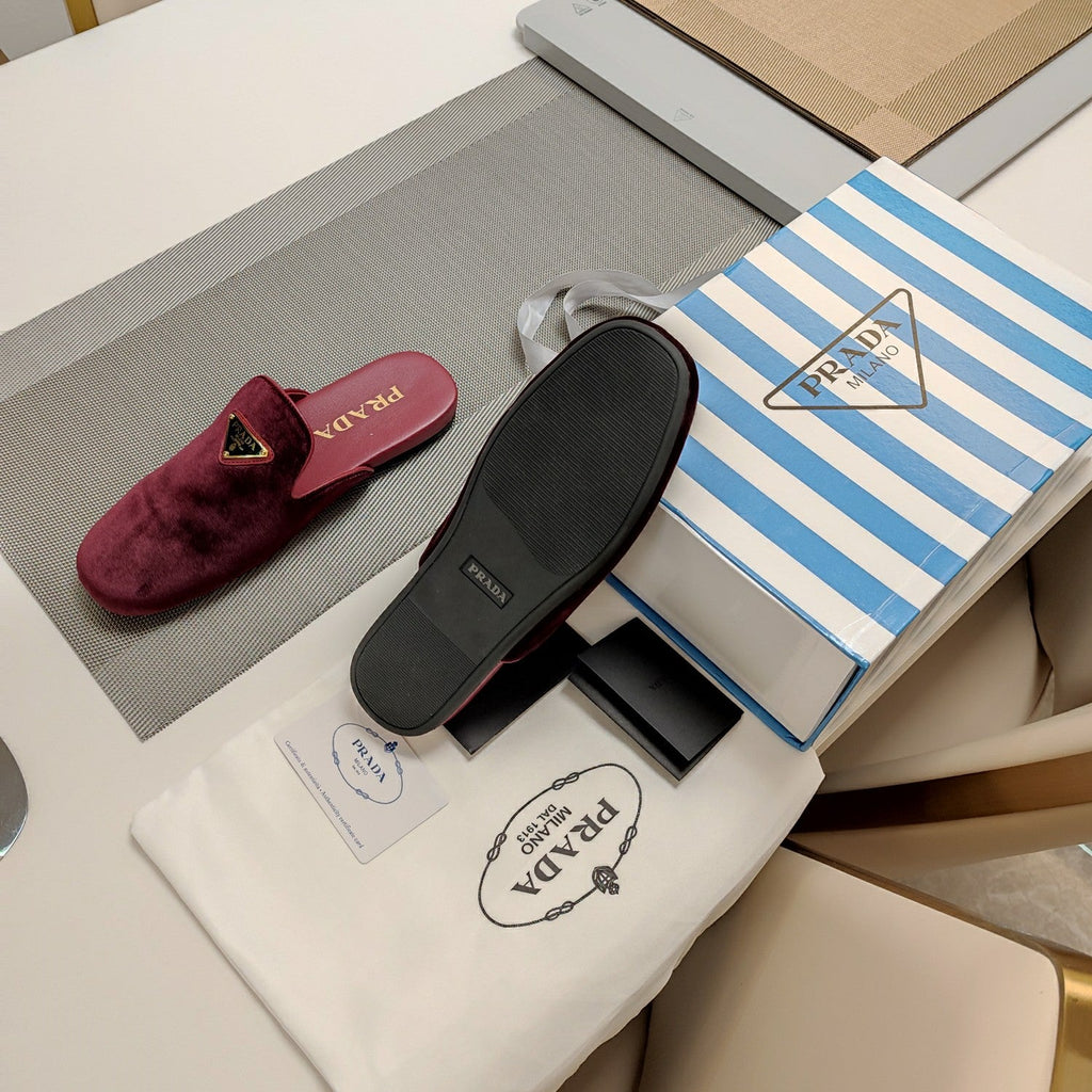 PRADA 26S SQUARE TOE SLIPPERS IN BURGUNDY RED VELVET