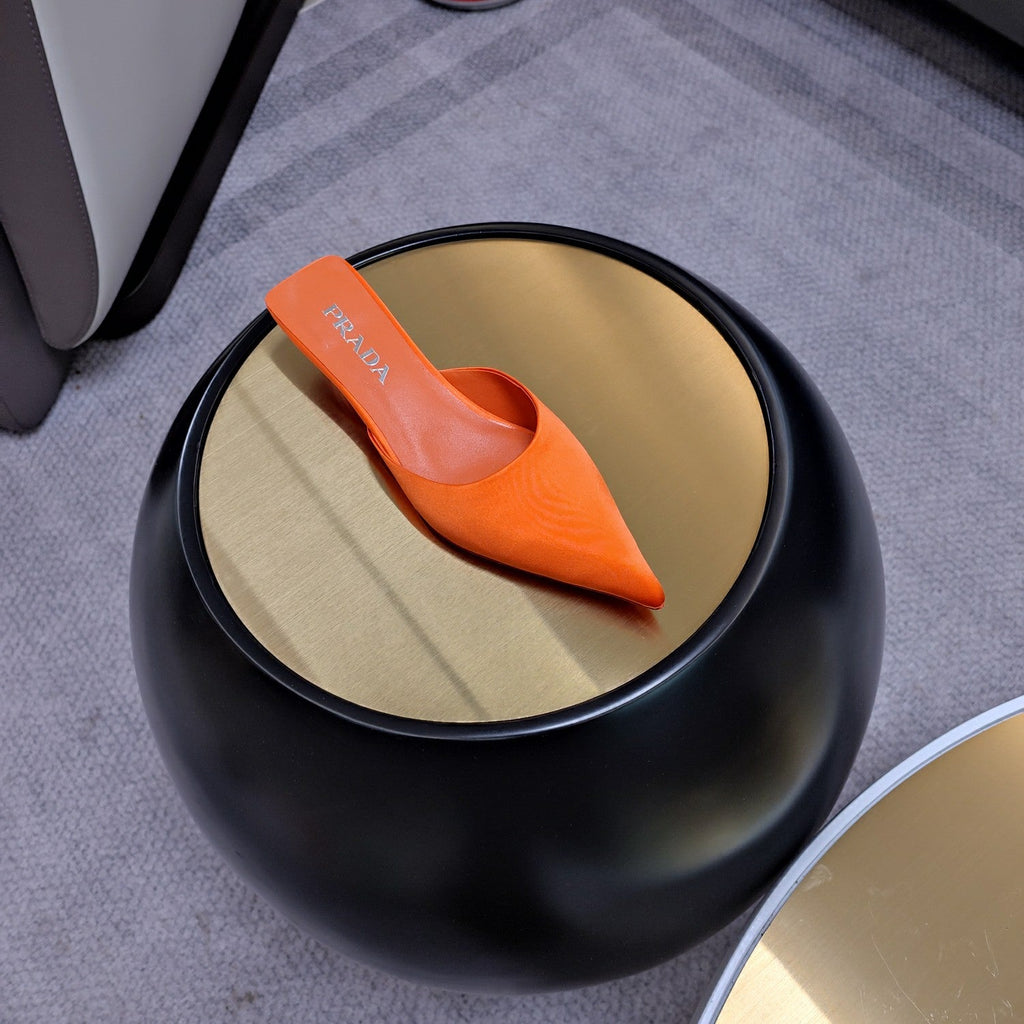 PRADA 26S POINTED TOE MULES 40MM IN ORANGE SATIN