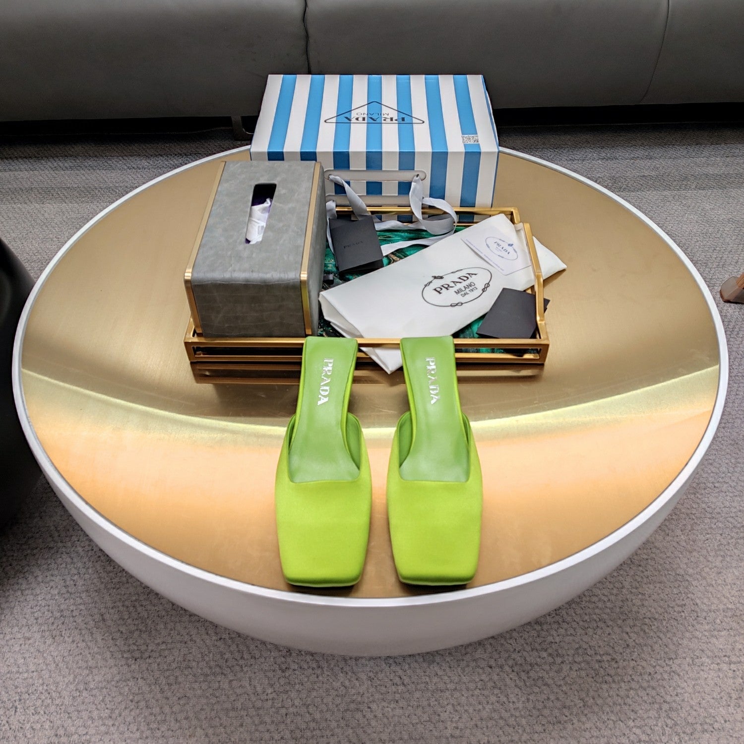 PRADA 26S SQUARE TOE MULES 40MM IN GREEN SATIN
