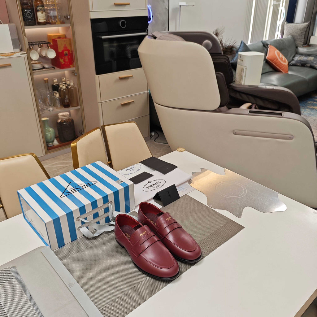 PRADA 26S LOAFERS 20MM IN BURGUNDY RED CALFSKIN