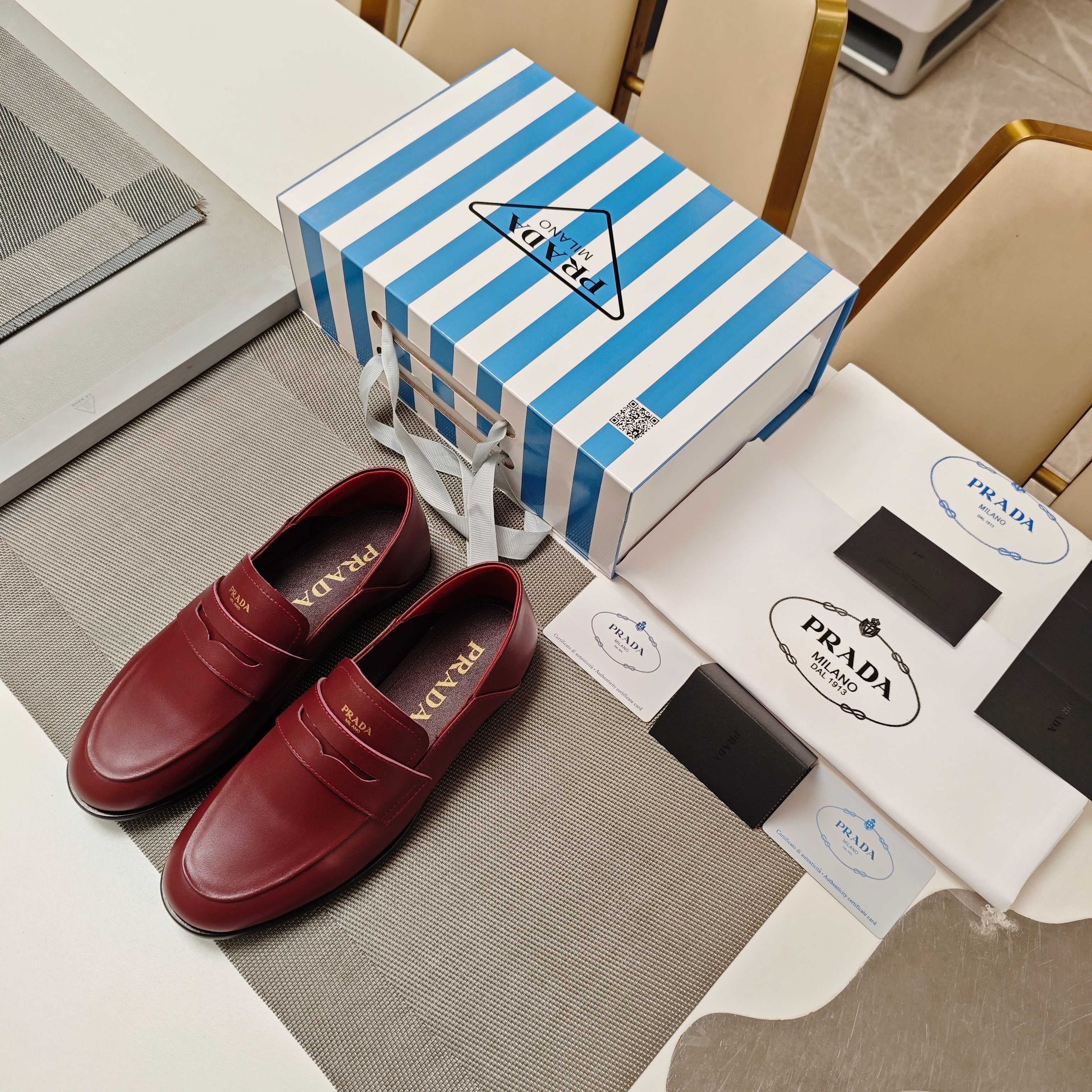 PRADA 26S LOAFERS 20MM IN BURGUNDY RED CALFSKIN