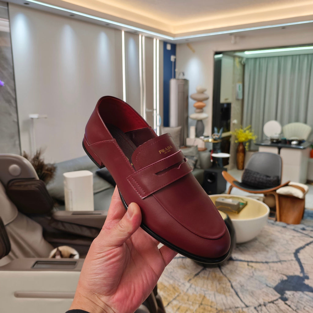 PRADA 26S LOAFERS 20MM IN BURGUNDY RED CALFSKIN
