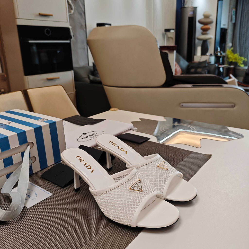 PRADA 26S MULE SANDALS 75MM IN WHITE CALFSKIN AND MESH GOLD HARDWARE