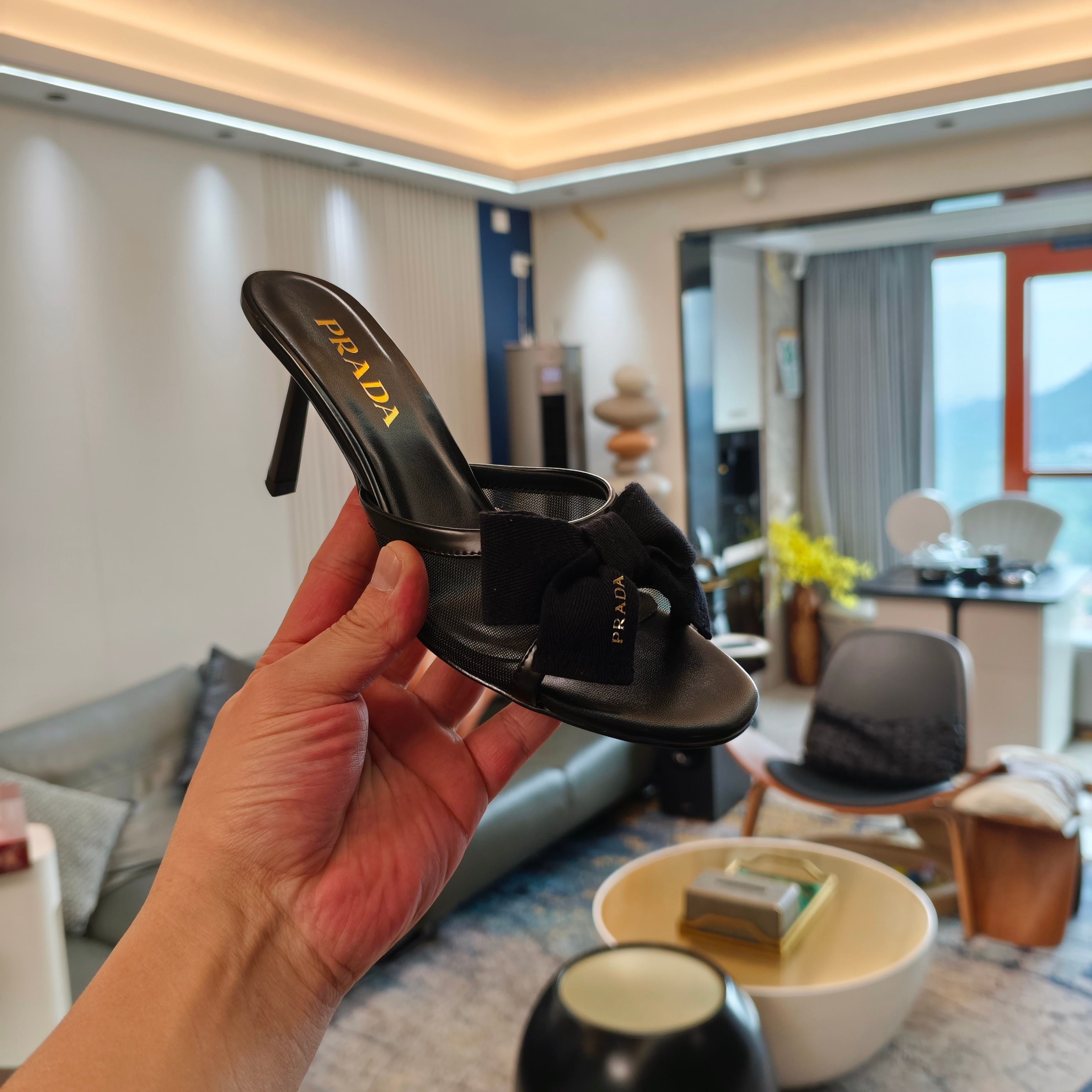 PRADA 26S HEEL MULE SANDALS 75MM IN BLACK CALFSKIN WITH BOW