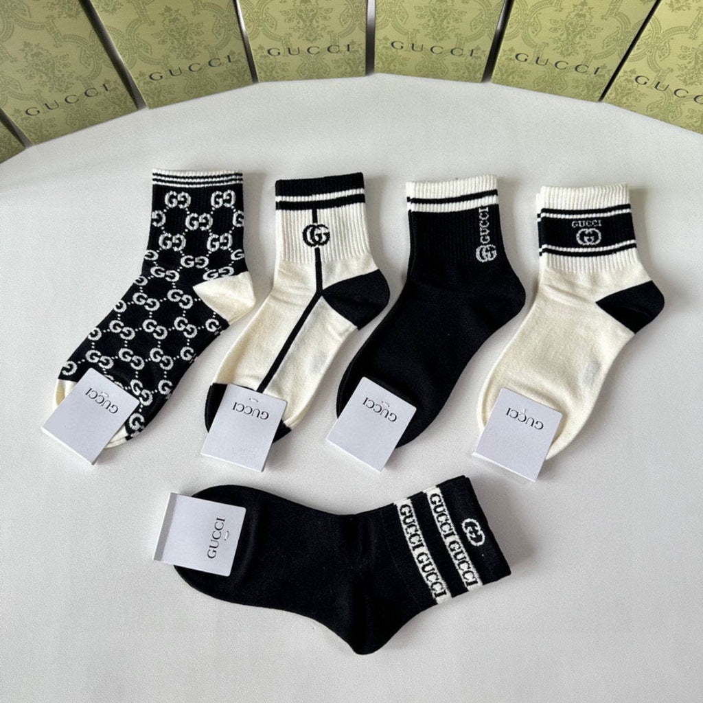 LOW-CUT SOCKS 425663 (1 BOX)